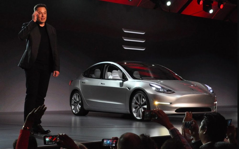 Despite Musk' swift actions to counter their low-performance lasts quarter, many analysts claim Tesla is in a tough spot this year.